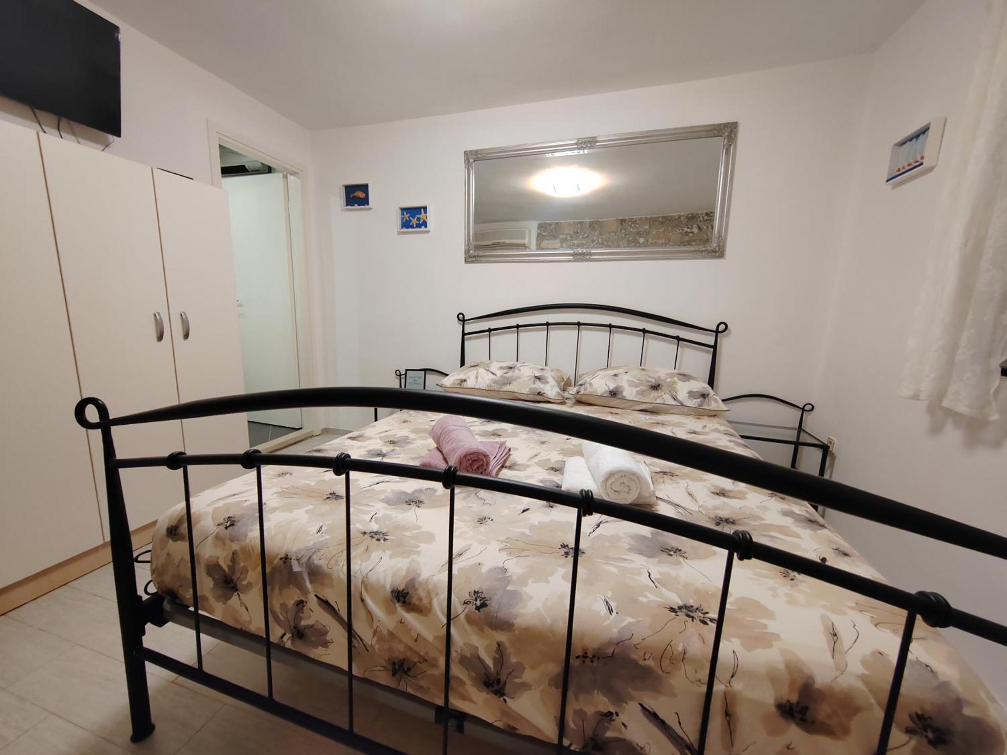 Duje 2 Apartmán *