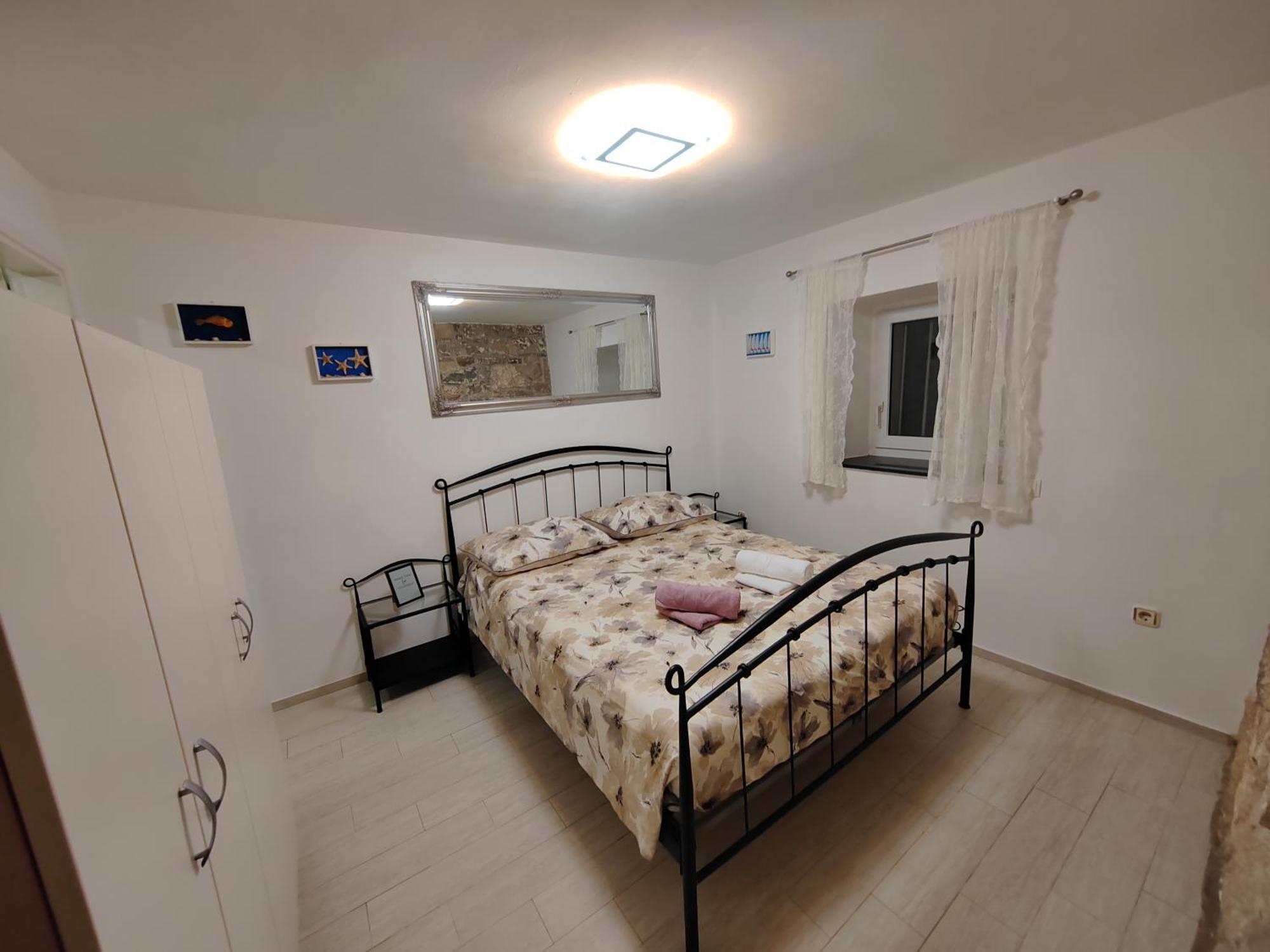 Duje 2 *
